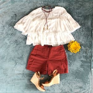 Very cute brick color shorts.